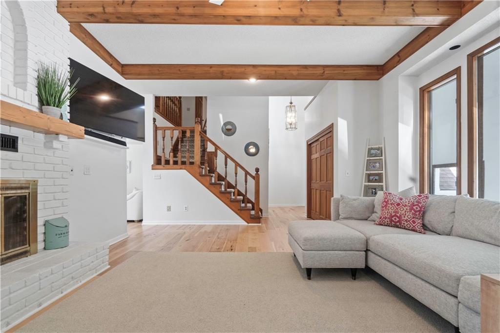 8270 W 172nd Terrace