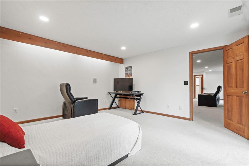 8270 W 172nd Terrace