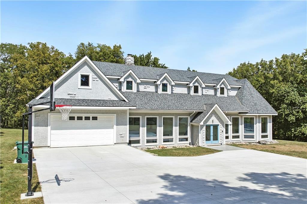 8270 W 172nd Terrace