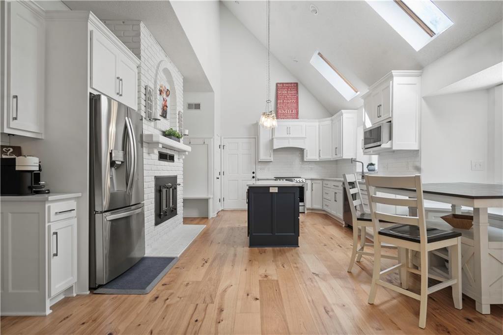 8270 W 172nd Terrace