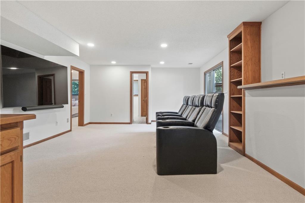 8270 W 172nd Terrace