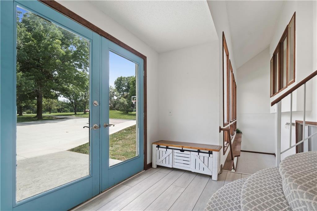 8270 W 172nd Terrace