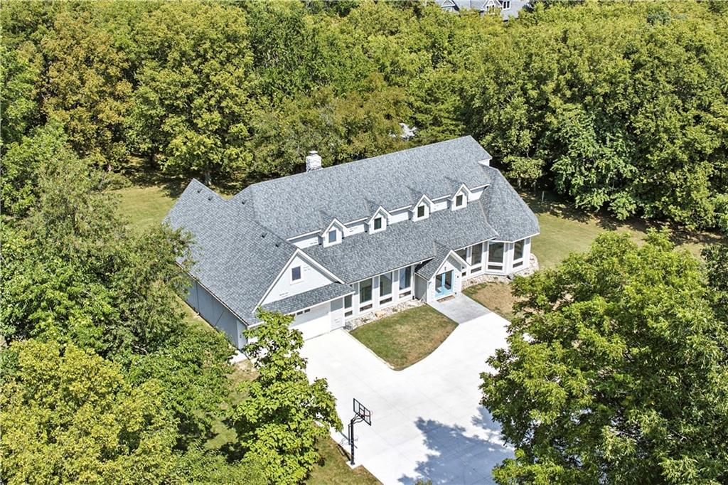 8270 W 172nd Terrace