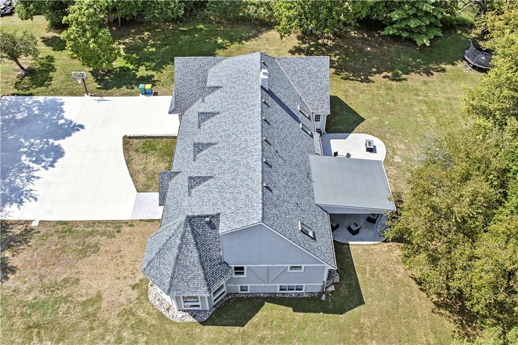 8270 W 172nd Terrace