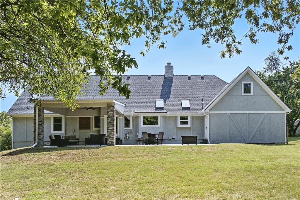 8270 W 172nd Terrace