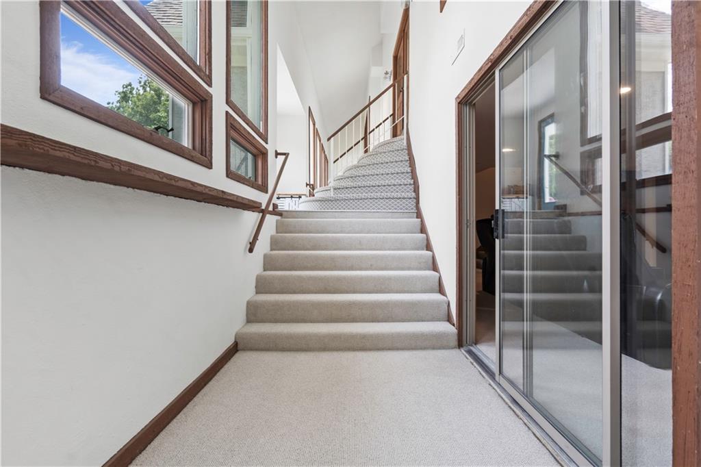 8270 W 172nd Terrace