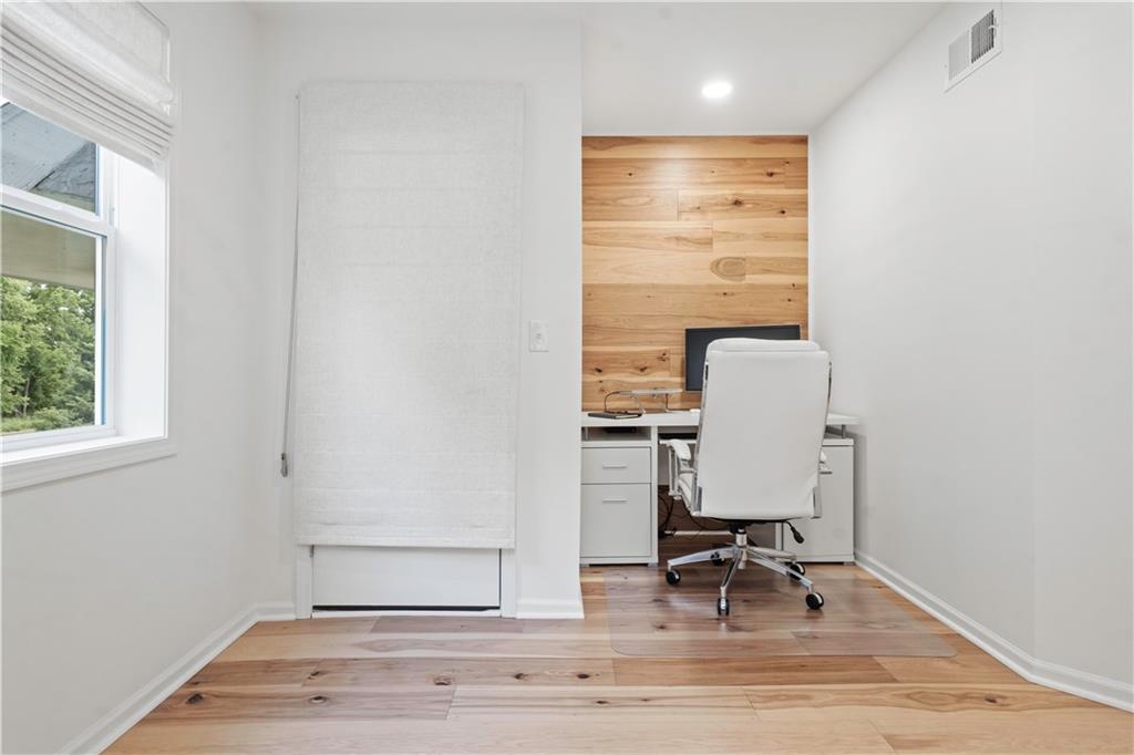 8270 W 172nd Terrace