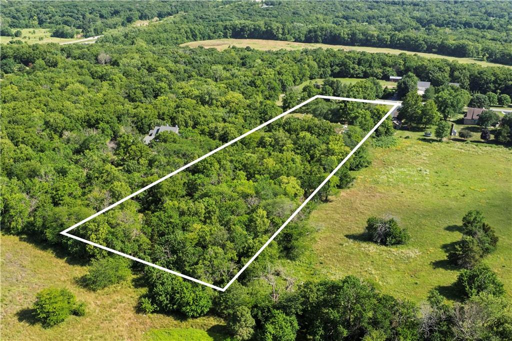 8270 W 172nd Terrace