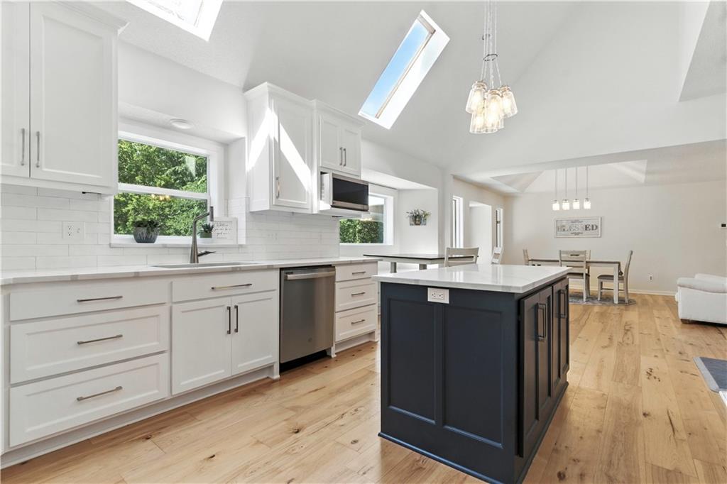 8270 W 172nd Terrace