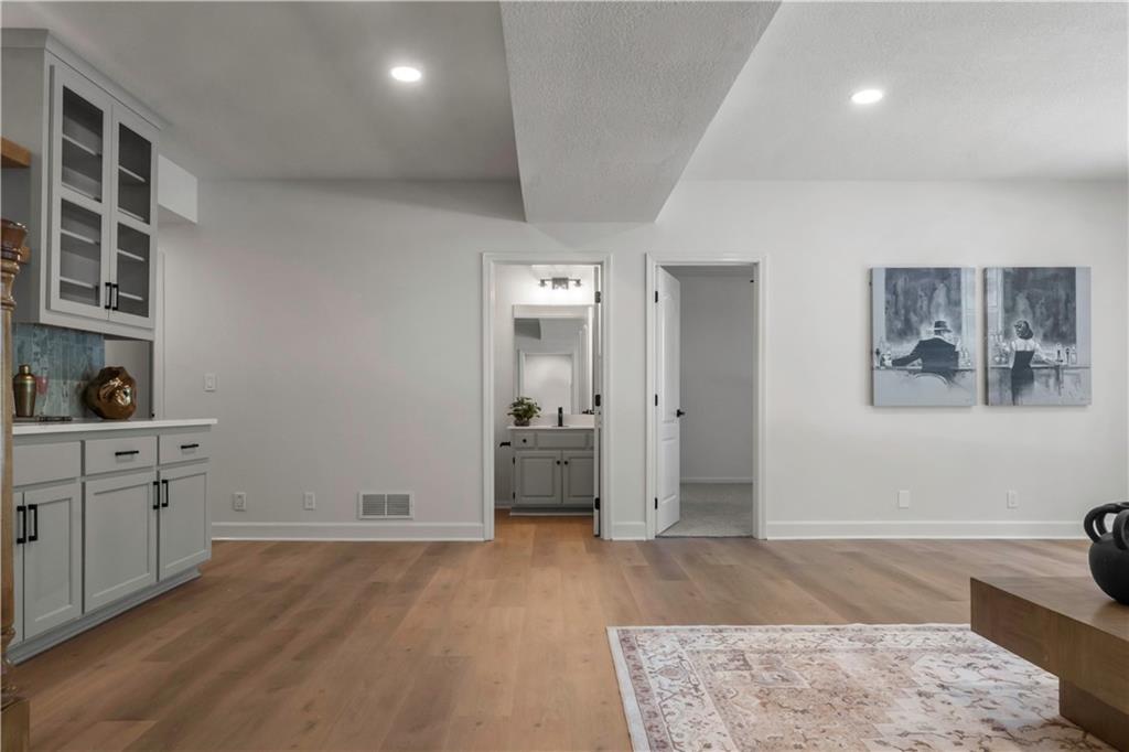 14316 Norwood Street