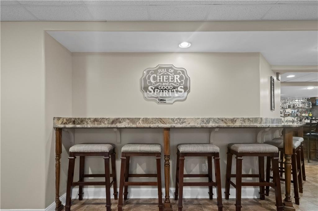 8216 W 146th Terrace