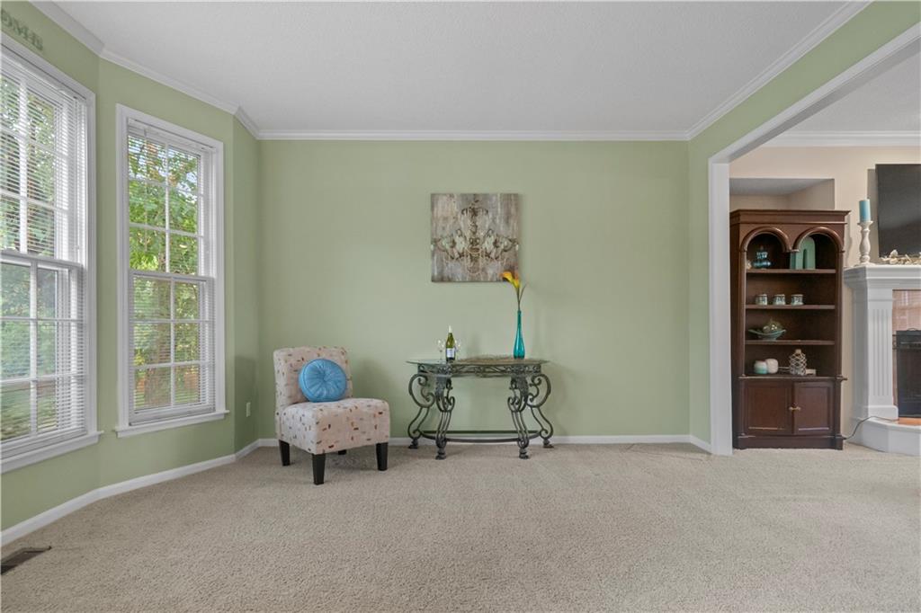 8216 W 146th Terrace