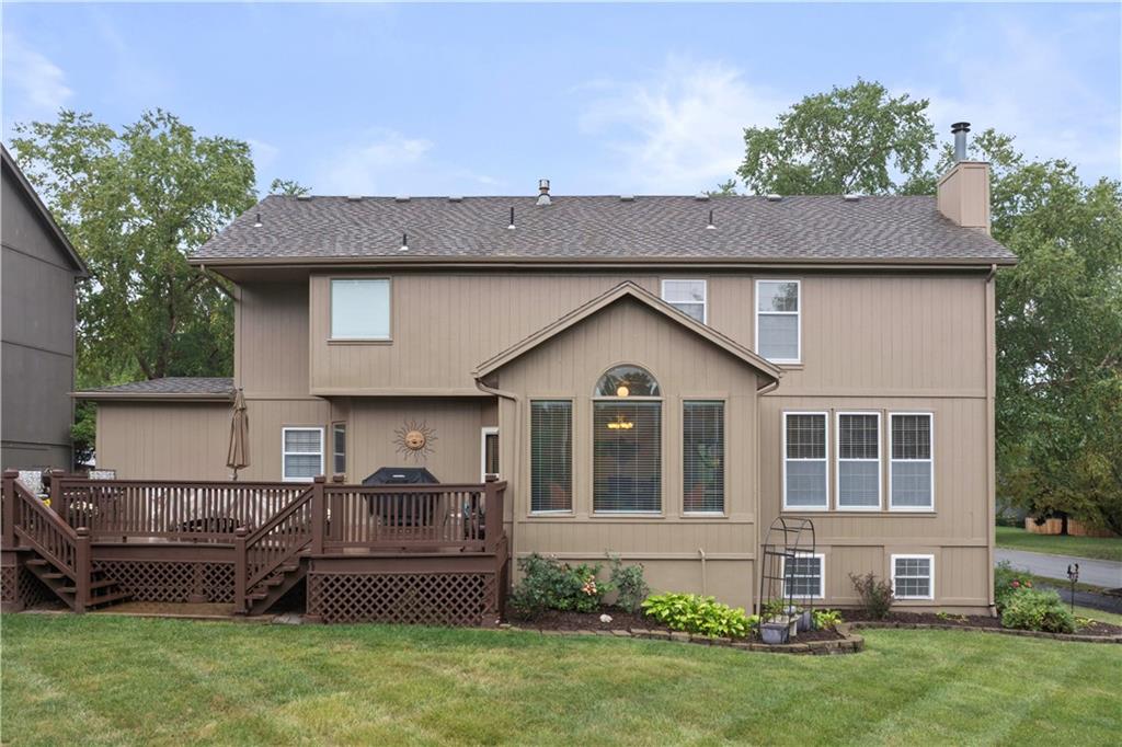 8216 W 146th Terrace