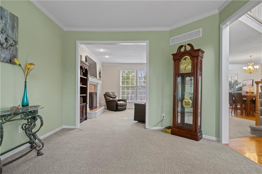 8216 W 146th Terrace