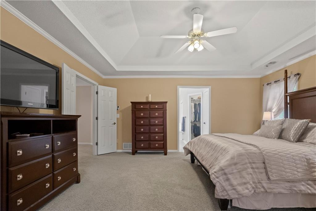 8216 W 146th Terrace