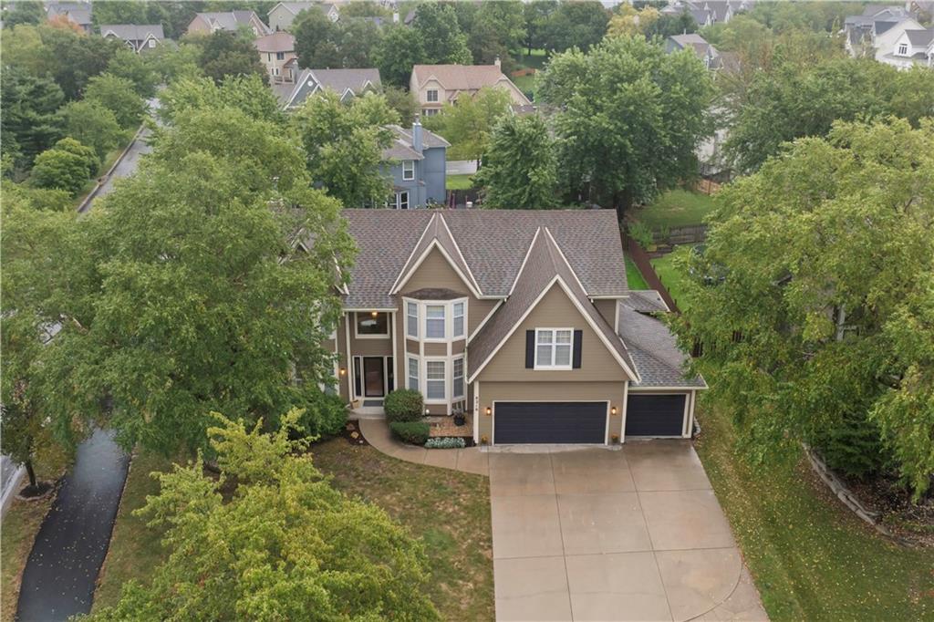 8216 W 146th Terrace