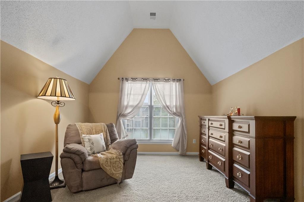 8216 W 146th Terrace