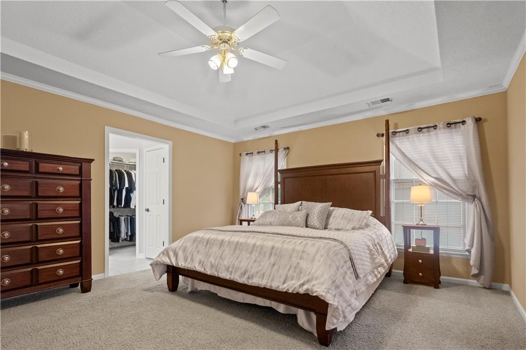 8216 W 146th Terrace