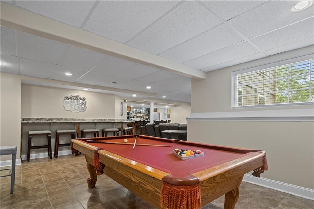 8216 W 146th Terrace