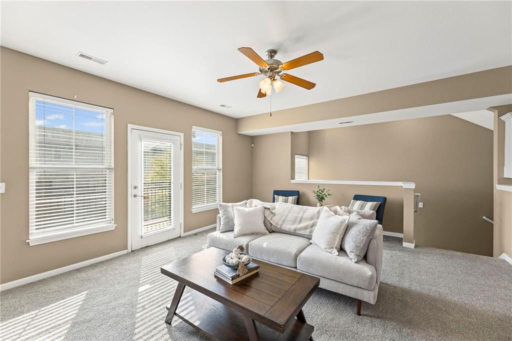 5245 Overland Drive Unit: B26