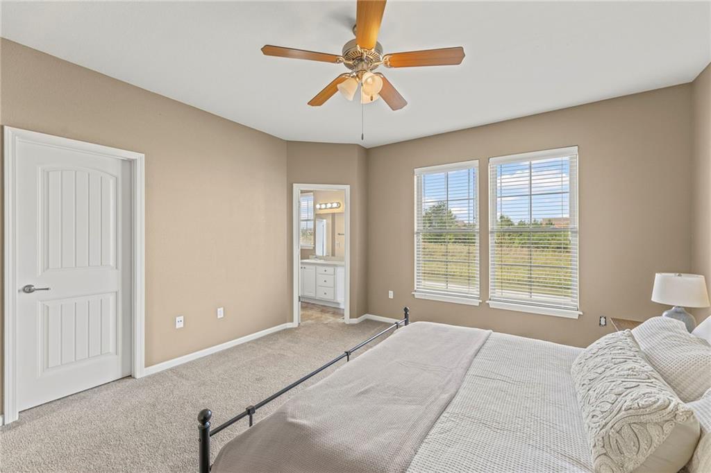 5245 Overland Drive Unit: B26