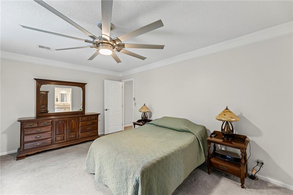 15919 W 136th Terrace