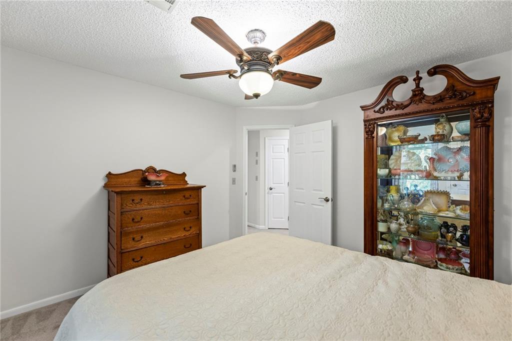 15919 W 136th Terrace