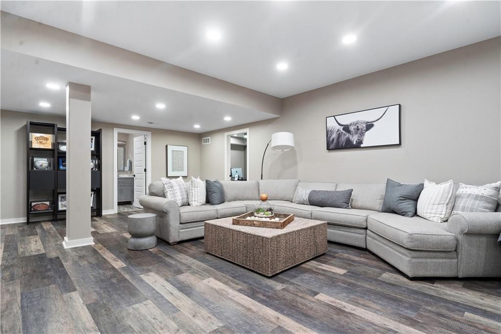 11038 S Palisade Street