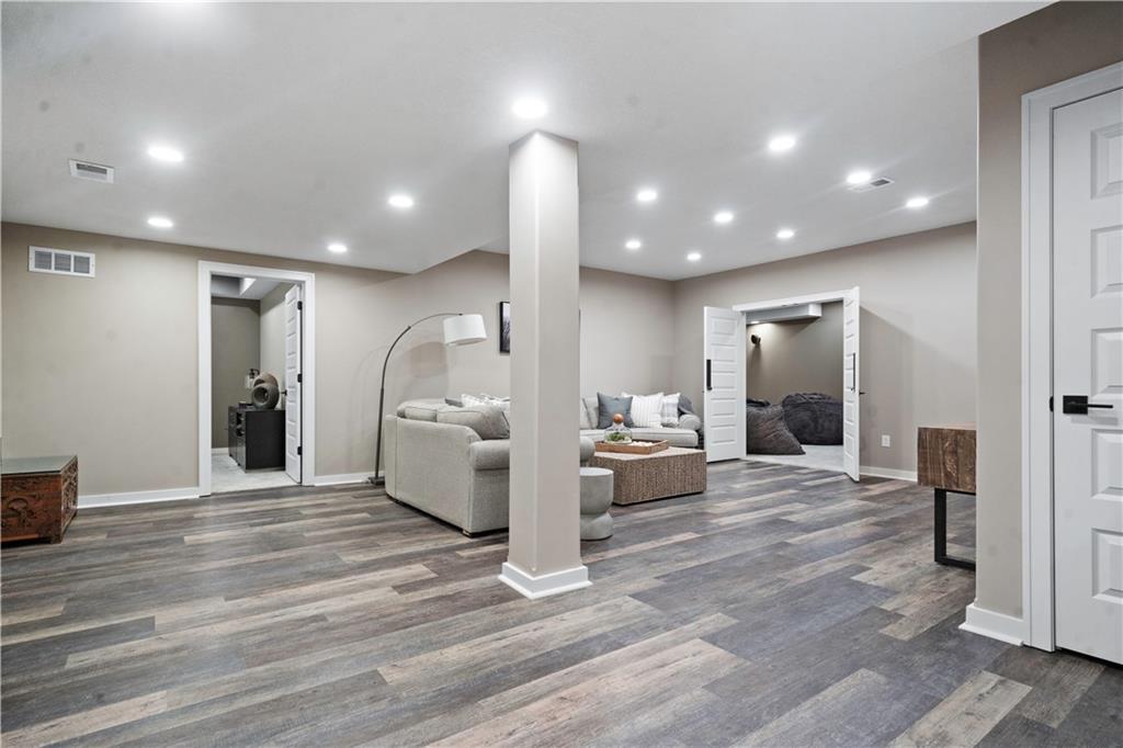 11038 S Palisade Street