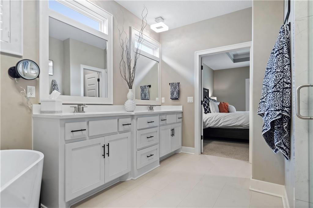 11038 S Palisade Street