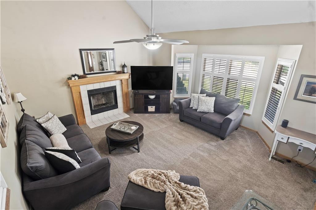 1002 N Parker Terrace