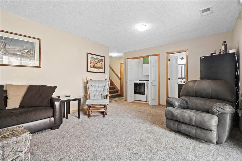 1002 N Parker Terrace