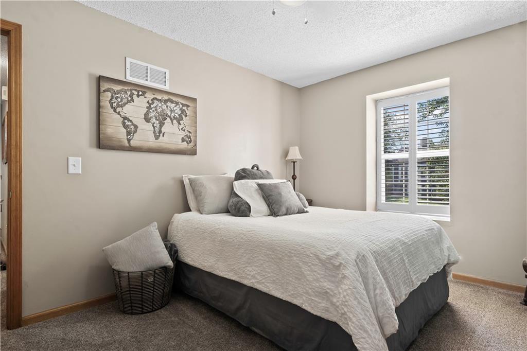 1002 N Parker Terrace