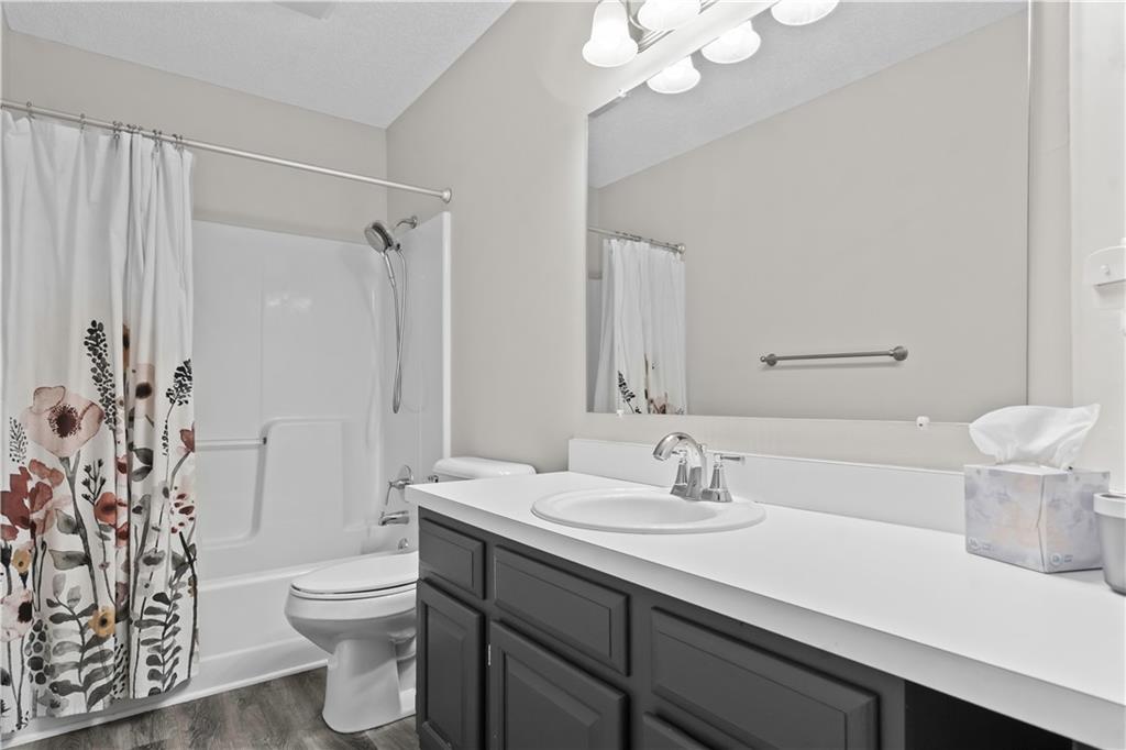 1002 N Parker Terrace