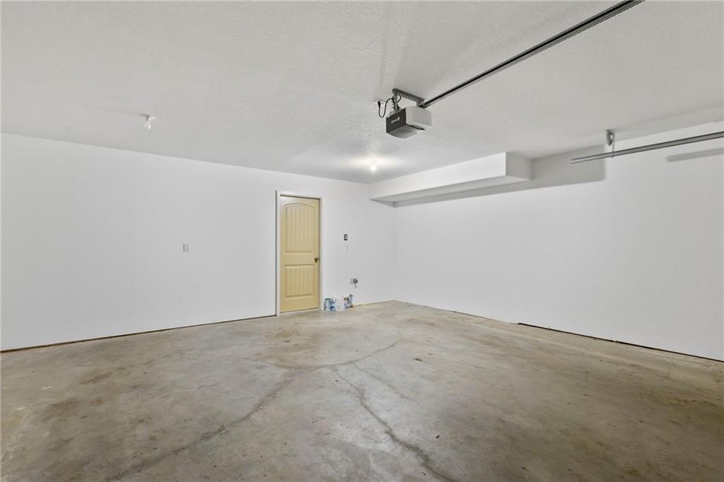 5245 Overland Drive Unit: A14