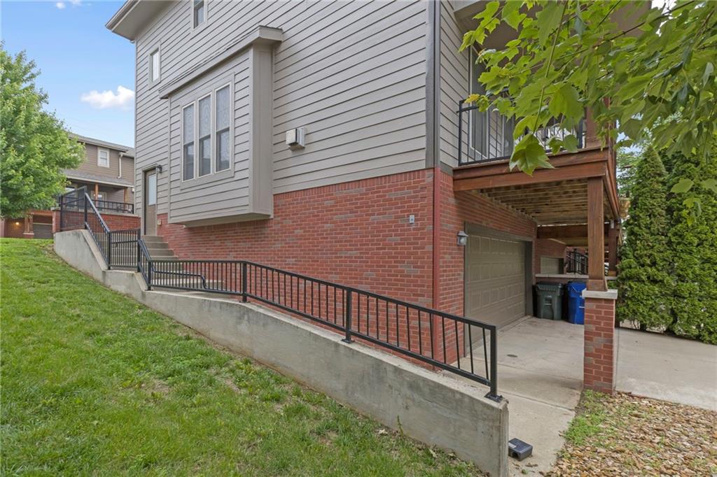 5245 Overland Drive Unit: A14