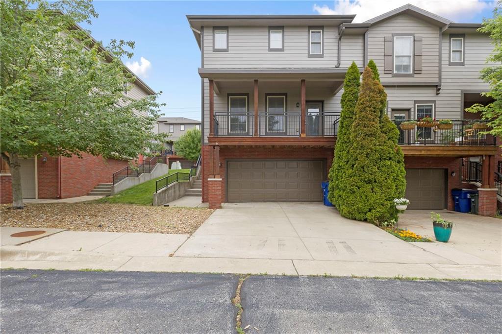 5245 Overland Drive Unit: A14