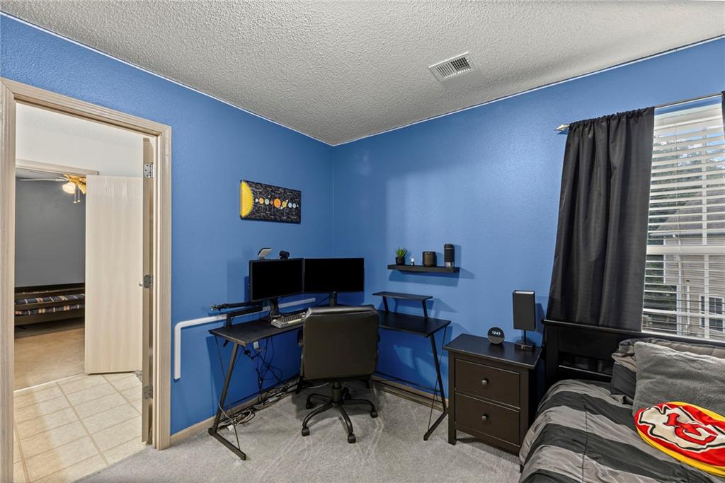 8662 NE 97TH Terrace