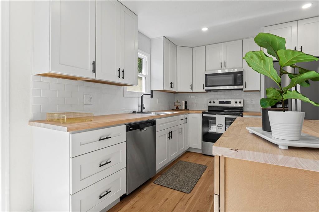 11029 E 53rd Terrace