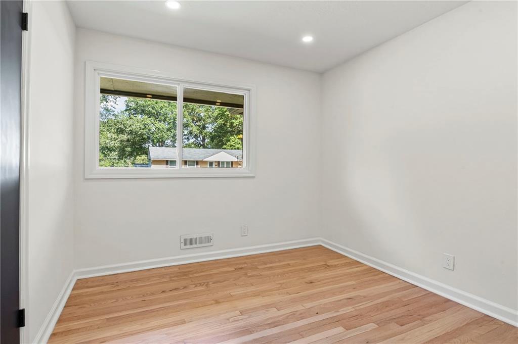 11029 E 53rd Terrace