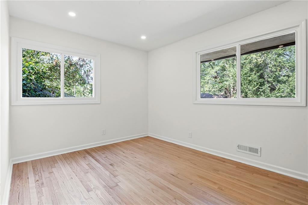 11029 E 53rd Terrace