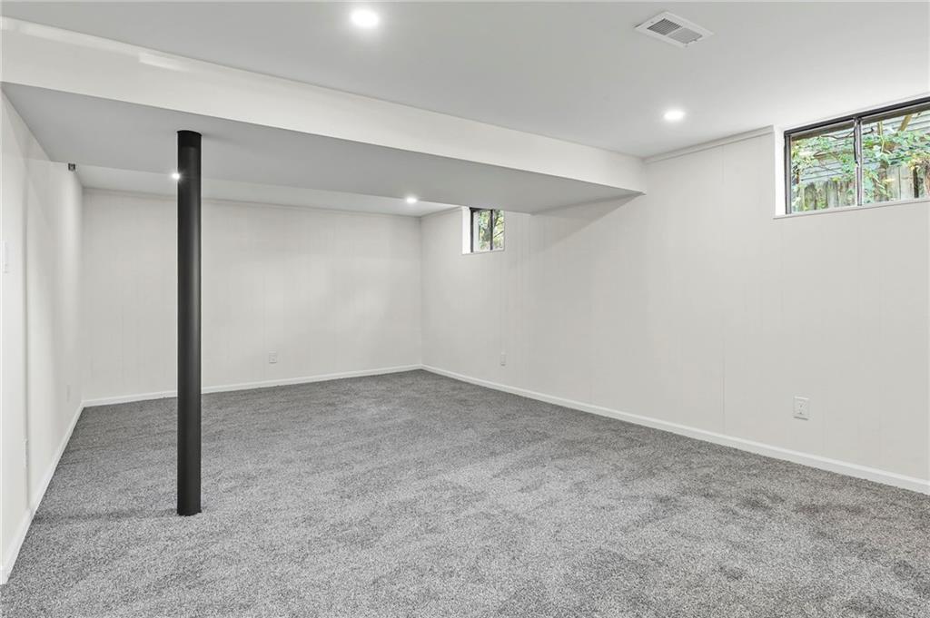 11029 E 53rd Terrace