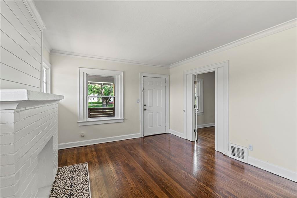 5400 Paseo Boulevard