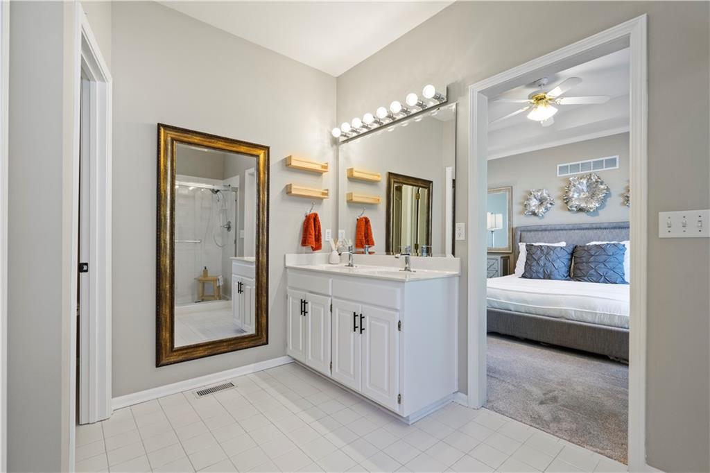 12182 S PRAIRIE CREEK Parkway