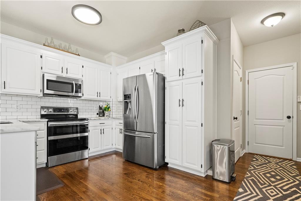 12182 S PRAIRIE CREEK Parkway