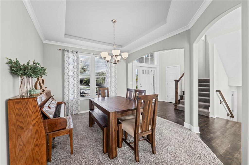 5137 Meadowlark Drive