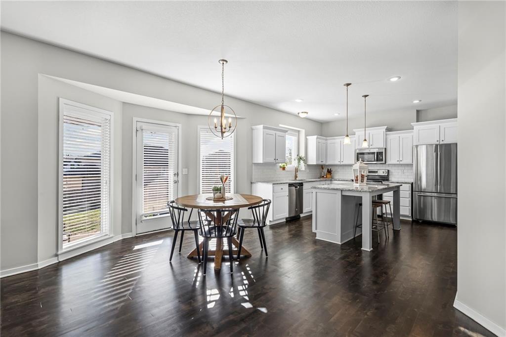 5137 Meadowlark Drive