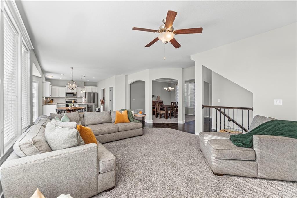 5137 Meadowlark Drive