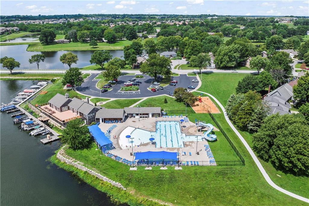 4400 SW Nautilus Place