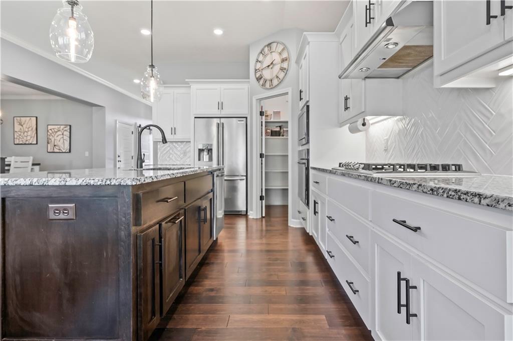 4400 SW Nautilus Place